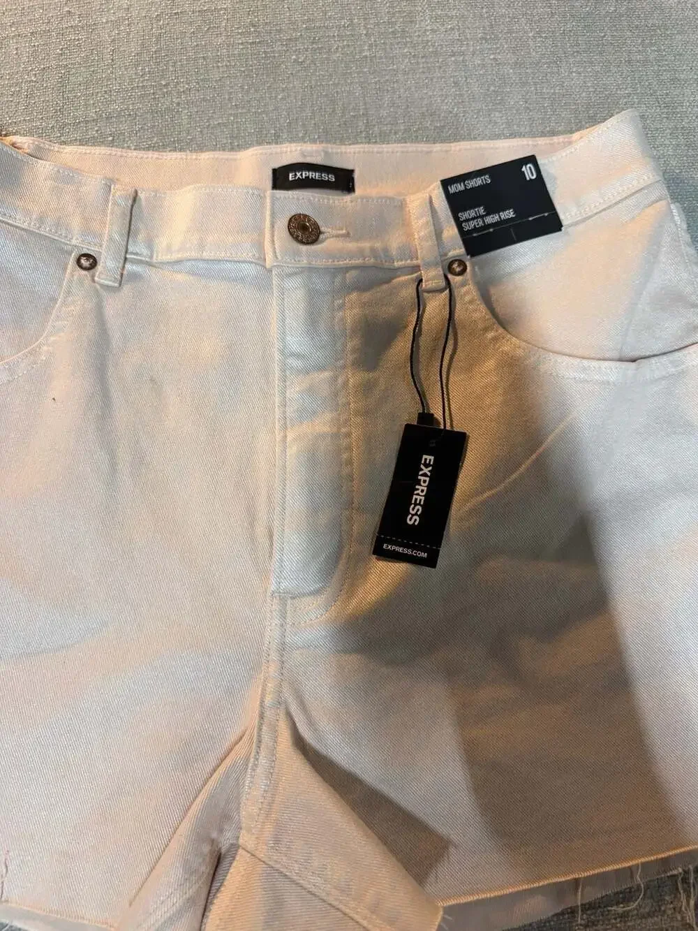 Express brand new